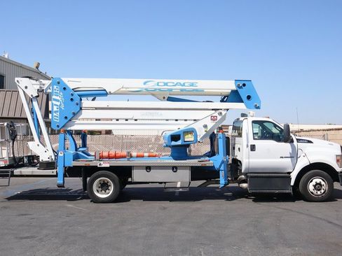 Used 2019 Ford F650 2WD Regular Cab Super Duty image 10