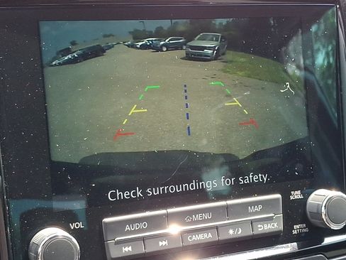 Used 2024 Nissan Frontier PRO-4X w/ Technology Package AWD/4WD image 18