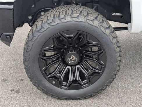 New 2026 Chevrolet Silverado 2500 LT w/ Trail Boss Package image 7