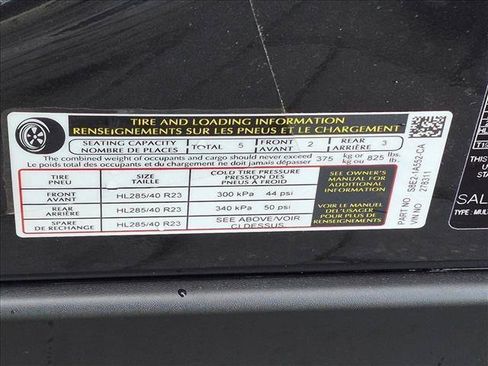 Used 2025 Land Rover Range Rover SE AWD/4WD image 23