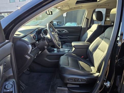 Used 2020 Chevrolet Traverse Premier w/ Redline Edition image 17