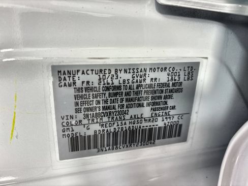 Used 2024 Nissan Sentra SV FWD image 26