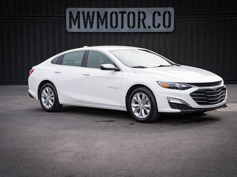 Used 2024 Chevrolet Malibu LT image 1