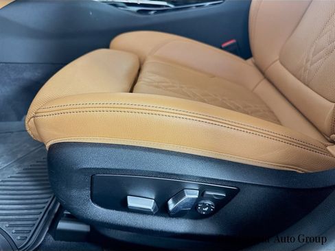 Used 2023 BMW 540i xDrive w/ Premium Package AWD/4WD image 20
