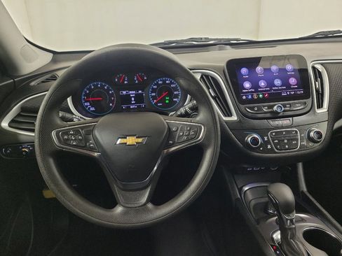 Used 2023 Chevrolet Malibu LT FWD image 22