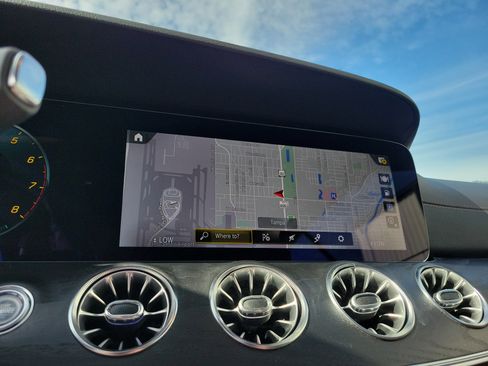 Used 2023 Mercedes-Benz E 450 Cabriolet image 30