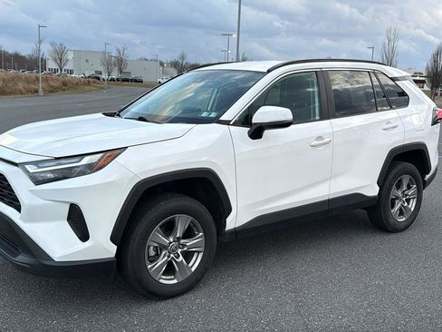 Used 2024 Toyota RAV4 XLE image 14