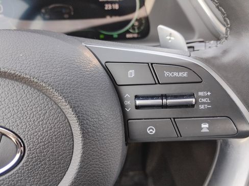 Used 2023 Hyundai Sonata Limited w/ Cargo Package FWD image 23