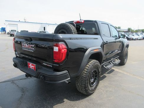 Used 2024 GMC Canyon AT4X w/ AT4X AEV Edition AWD/4WD image 6