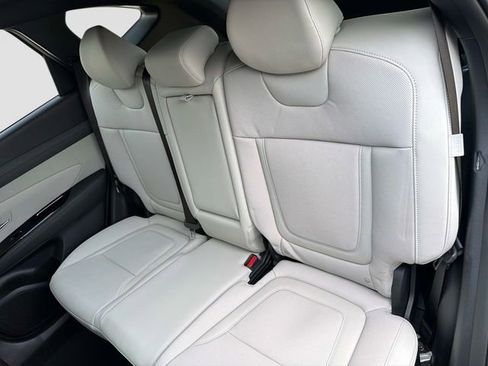 New 2026 Hyundai Tucson Limited AWD/4WD image 12