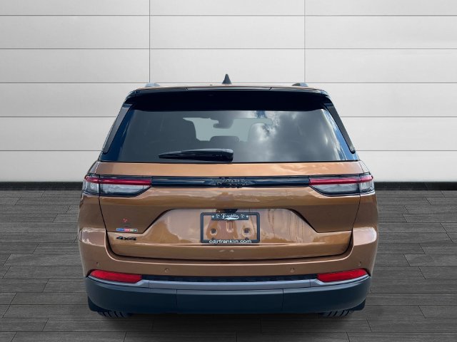 New 2027 Jeep Grand Cherokee Limited AWD/4WD image 5
