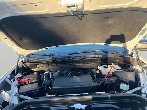 Used 2024 GMC Sierra 1500 AT4 w/ Technology Package image 16