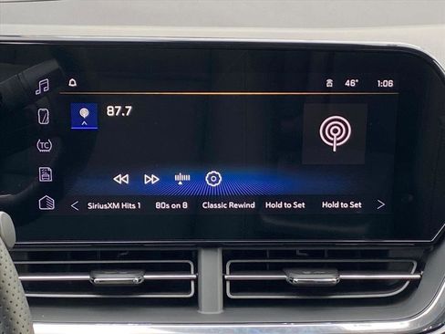 New 2026 Chevrolet Trax RS w/ Sunroof Package image 11