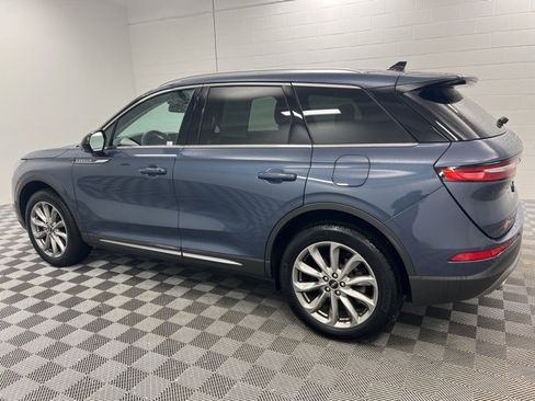 Certified 2022 Lincoln Corsair Standard w/ Premium Package image 5