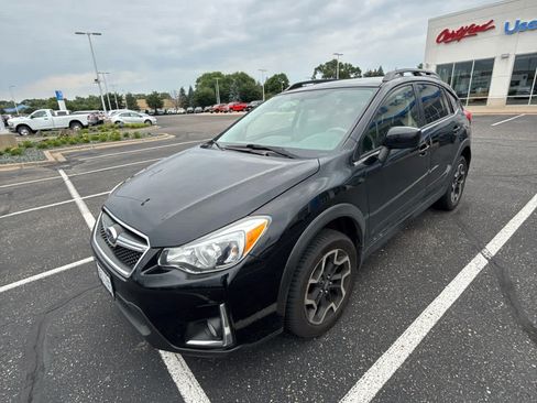 Used 2017 Subaru Crosstrek 2.0i Premium AWD/4WD image 7