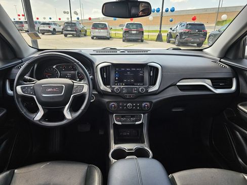 Used 2024 GMC Terrain SLT AWD/4WD image 27