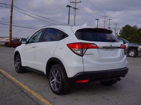 Used 2021 Honda HR-V EX image 5