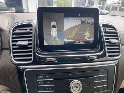 Used 2017 Mercedes-Benz GLS 450 4MATIC w/ Premium Package image 15