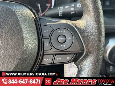 Used 2025 Toyota RAV4 LE image 22