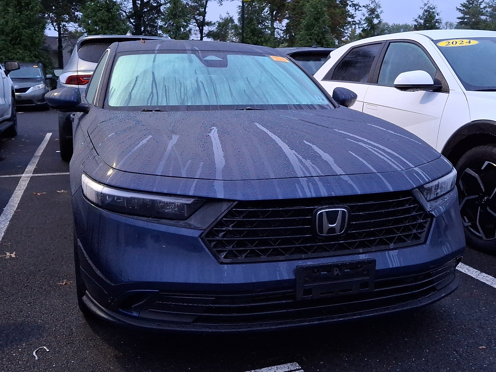 Used 2024 Honda Accord EX image 4