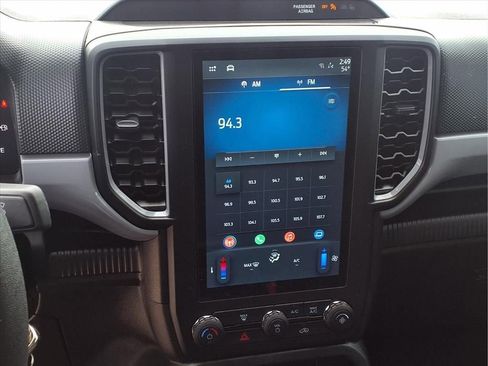 Used 2025 Ford Ranger XL w/ Trailer Tow Package image 8