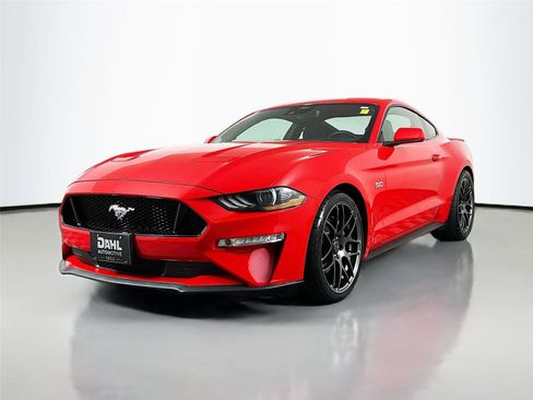 Used 2021 Ford Mustang GT RWD image 4