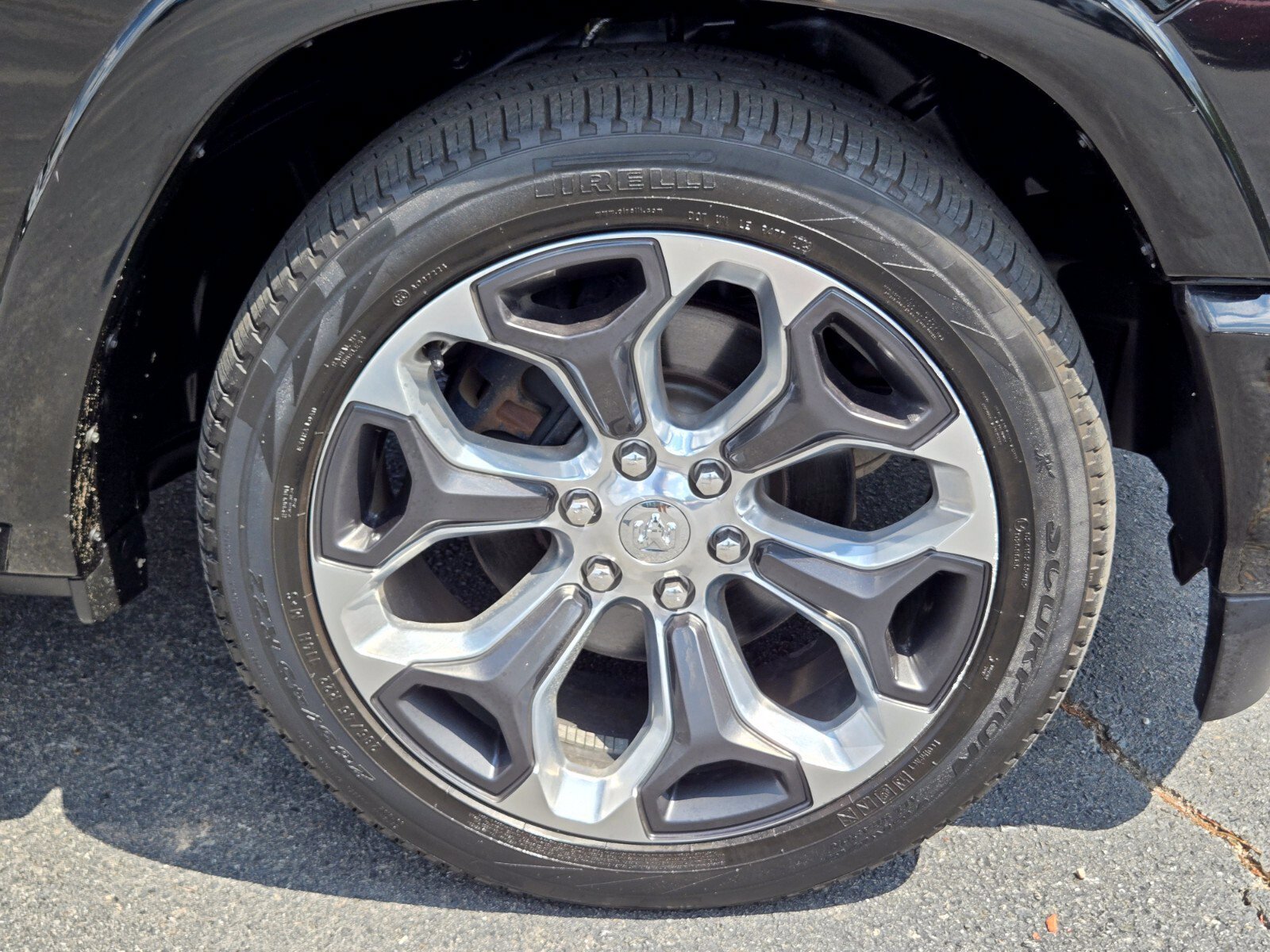Used 2023 RAM 1500 Limited AWD/4WD image 23