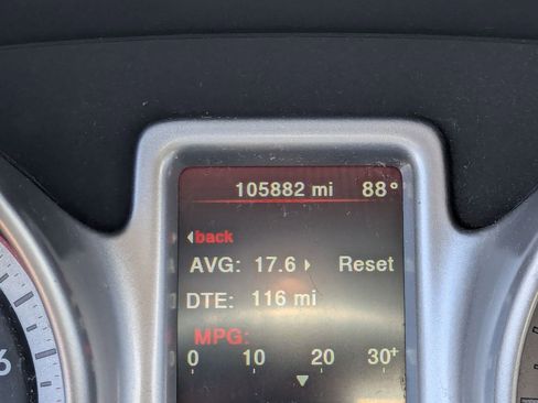 Used 2017 Dodge Journey SE w/ Flexible Seating Group FWD image 11
