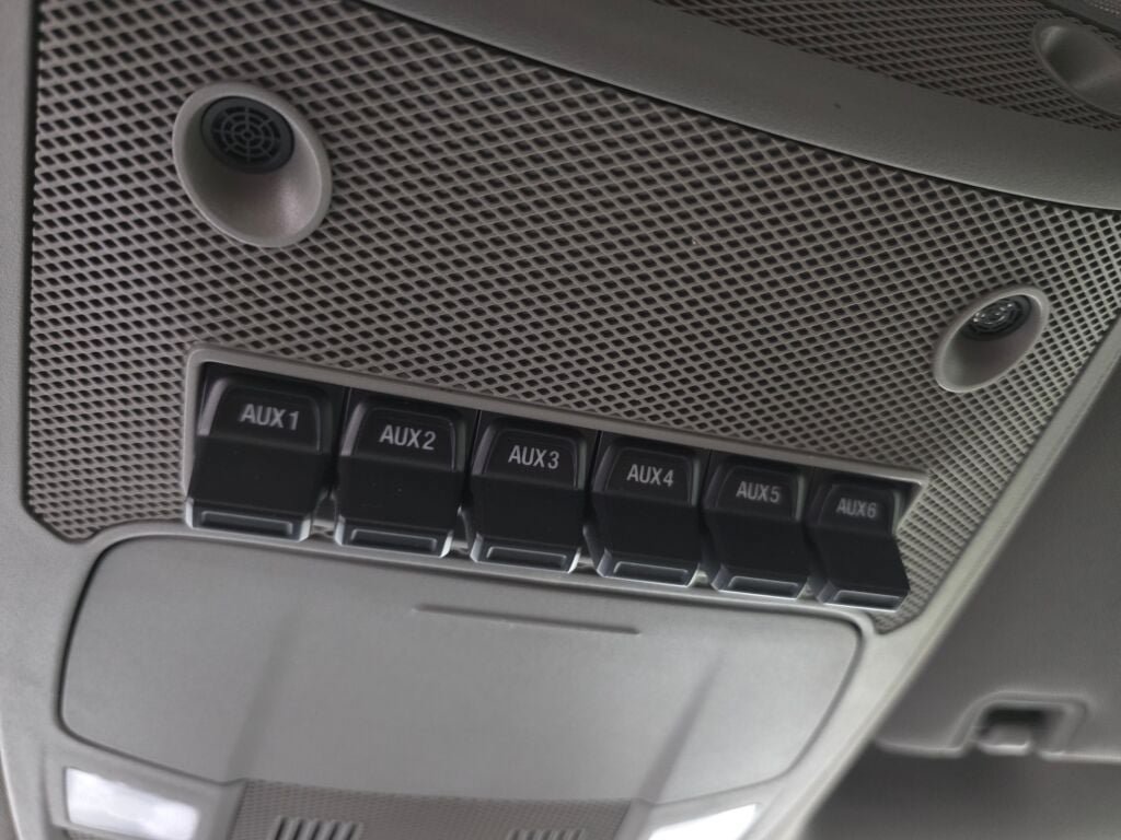 Used 2019 Ford F250 XLT w/ XLT Premium Package AWD/4WD image 17
