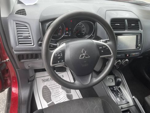 Used 2020 Mitsubishi Outlander Sport ES FWD image 14