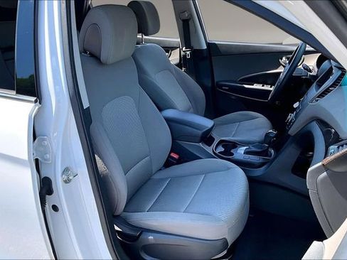 Used 2018 Hyundai Santa Fe Sport FWD image 22