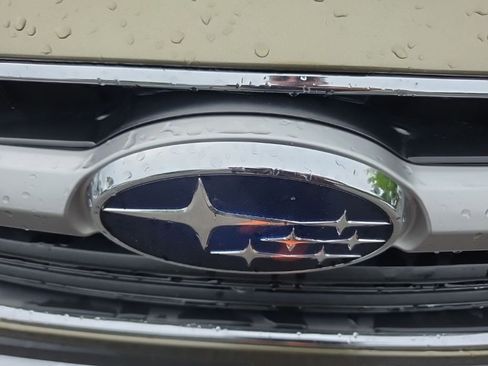 Used 2020 Subaru Outback Touring XT AWD/4WD image 6