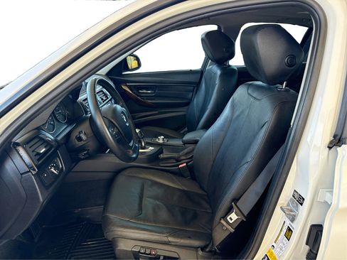 Used 2013 BMW 335i xDrive Sedan image 9