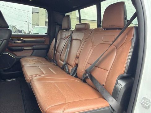 Used 2019 RAM 1500 Limited AWD/4WD image 17