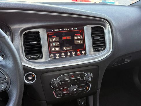 Used 2017 Dodge Charger R/T RWD image 48