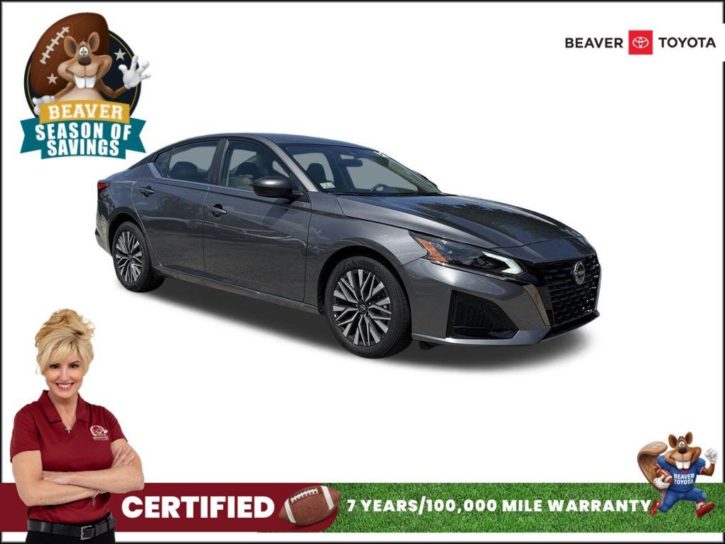 Used 2026 Nissan Altima 2.5 SV FWD image 1