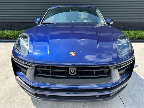 Certified 2026 Porsche Macan w/ Premium Package Plus AWD/4WD image 11