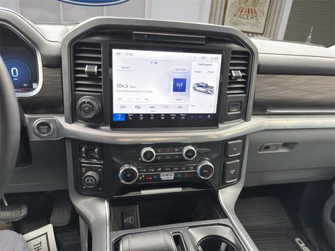 Certified 2025 Ford F150 Lariat w/ Equipment Group 501A Mid image 26