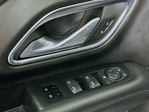 Used 2024 Chevrolet Tahoe LT image 18