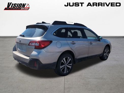 Used 2019 Subaru Outback 2.5i Limited image 5