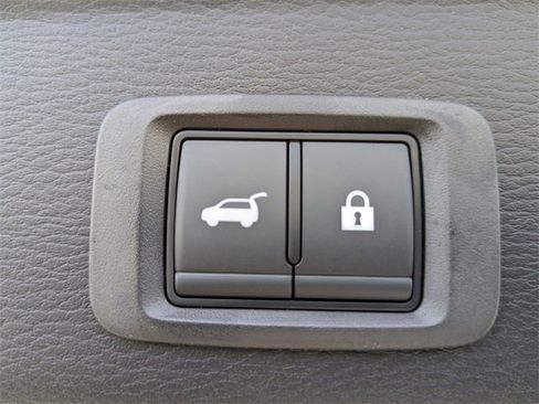 New 2025 Mitsubishi Outlander Platinum Edition image 14