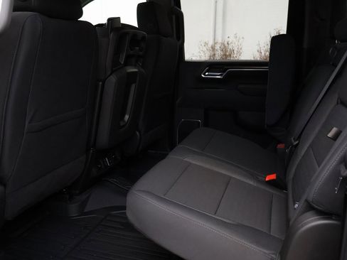 New 2026 GMC Sierra 2500 SLE image 21