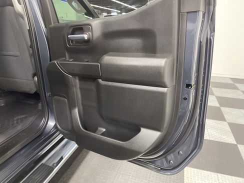 Used 2022 Chevrolet Silverado 1500 LT image 18