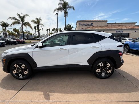 Used 2024 Hyundai Kona SEL image 7
