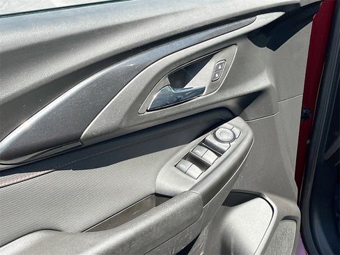 Used 2023 Chevrolet TrailBlazer RS image 17