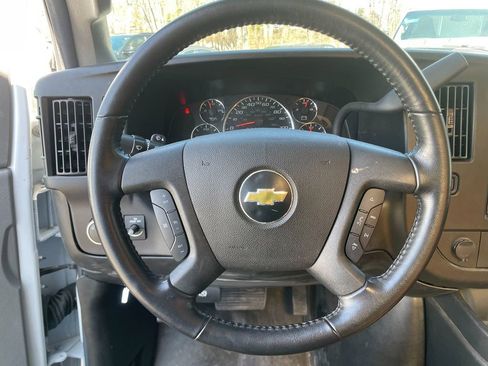 Used 2023 Chevrolet Express 3500 w/ Power Convenience Package RWD image 15