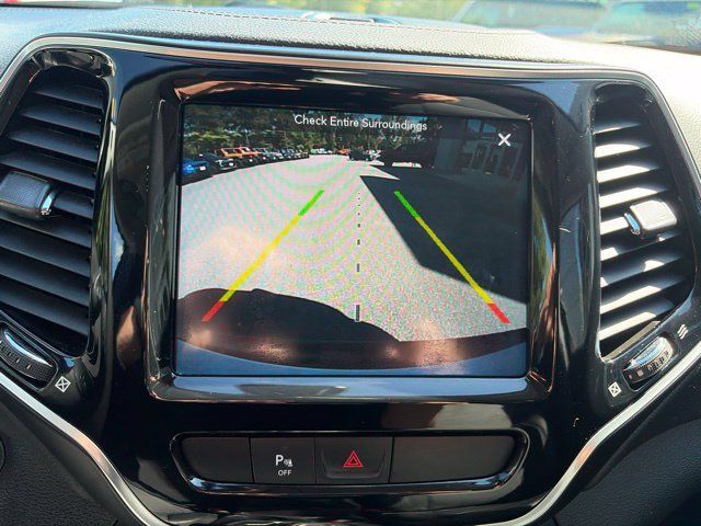 Used 2019 Jeep Cherokee Limited AWD/4WD image 22