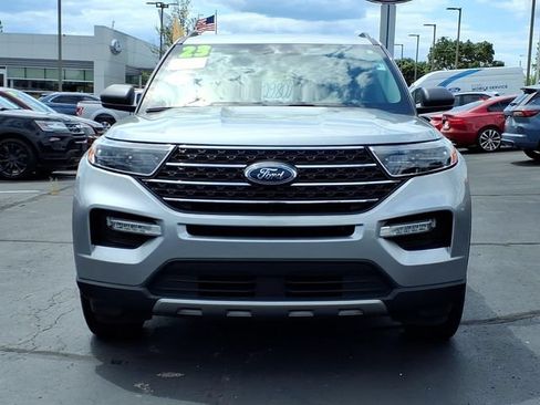 Certified 2023 Ford Explorer XLT w/ Equipment Group 202A AWD/4WD image 2
