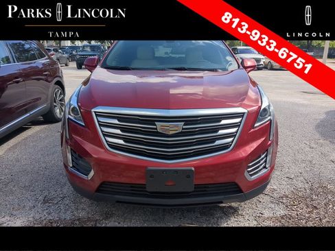 Used 2019 Cadillac XT5 Luxury FWD image 3