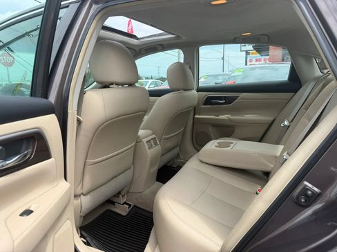 Used 2013 Nissan Altima 2.5 SL w/ 2.5 Moonroof Pkg FWD image 14